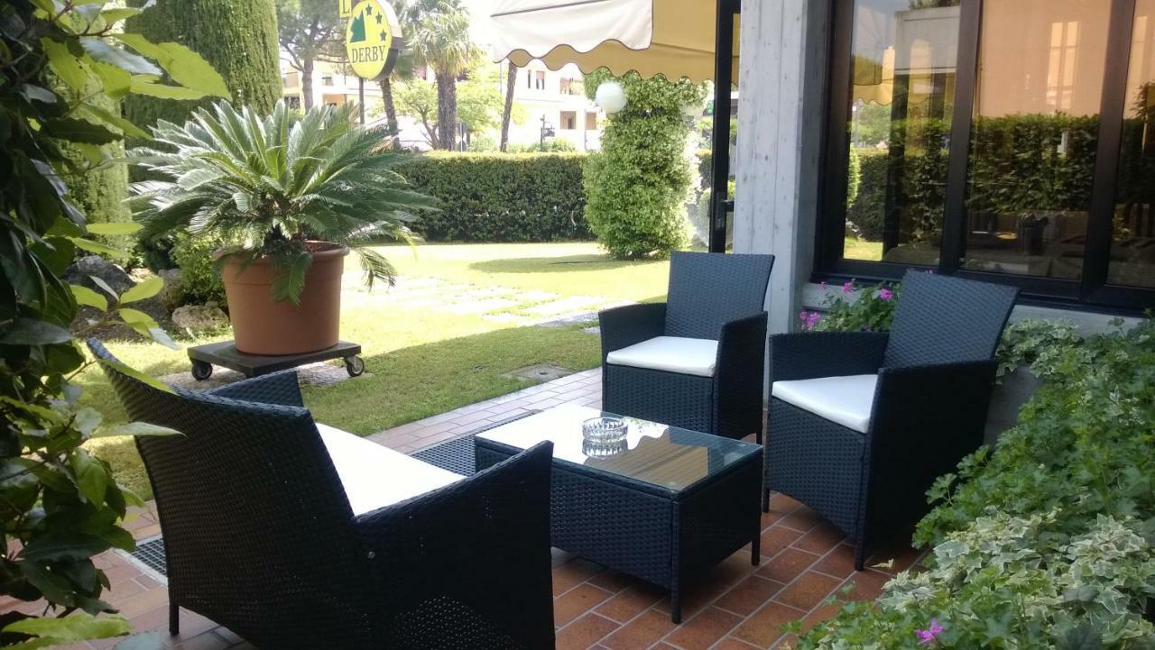 Hotel Derby Sirmione Exterior photo